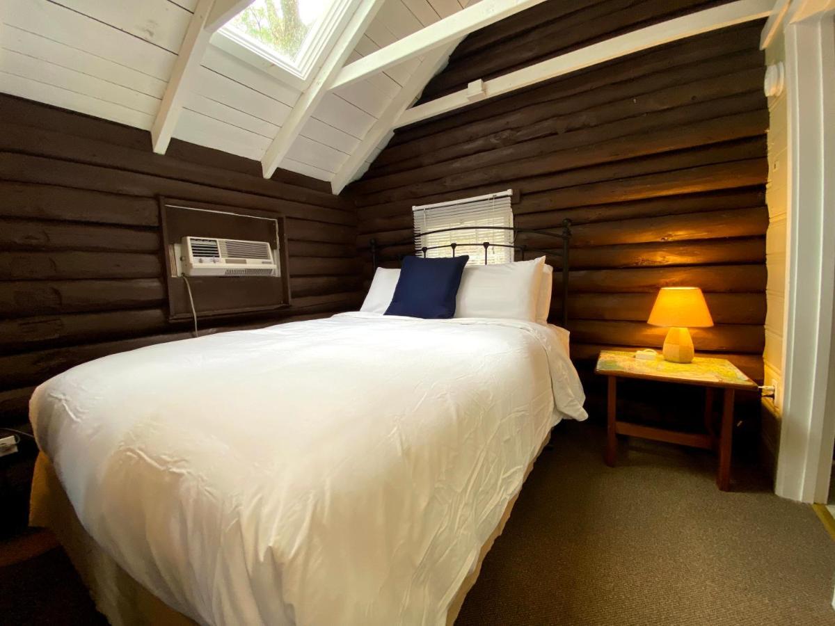 Pine Grove Cottages ลินคอล์นวิลล์ ภายนอก รูปภาพ