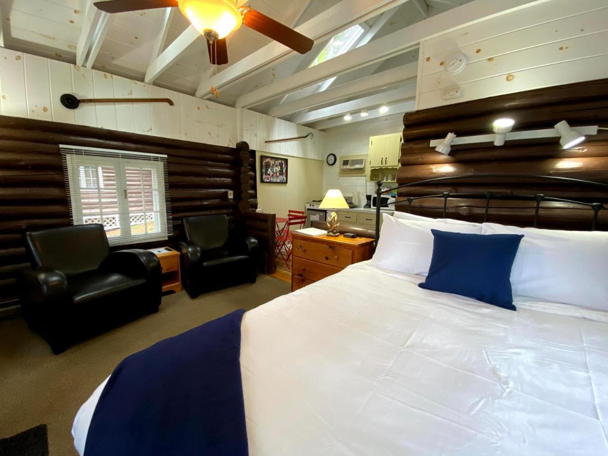 Pine Grove Cottages ลินคอล์นวิลล์ ภายนอก รูปภาพ