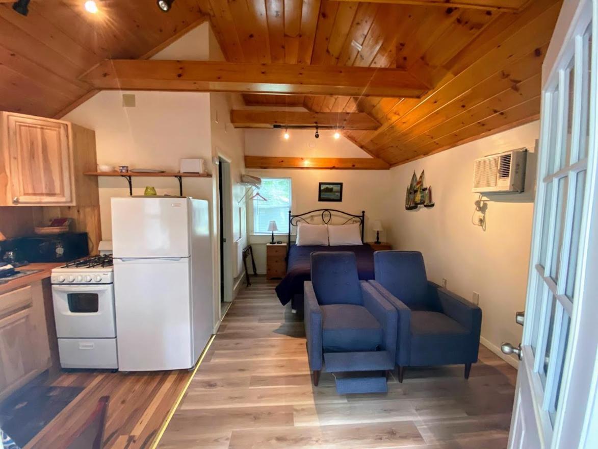 Pine Grove Cottages ลินคอล์นวิลล์ ภายนอก รูปภาพ