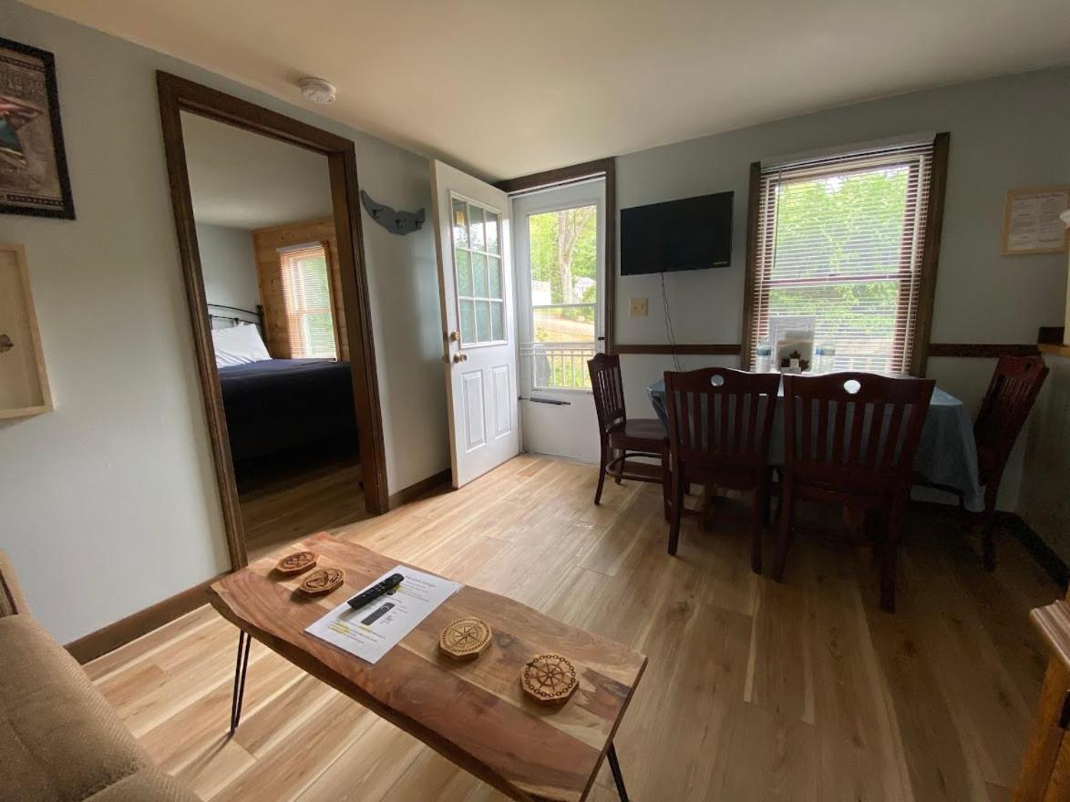 Pine Grove Cottages ลินคอล์นวิลล์ ภายนอก รูปภาพ